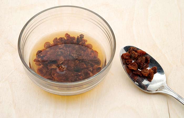 Make Your Own Raisin Water Drink!