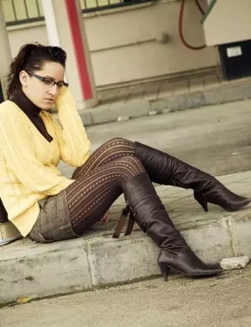 Ankle length boots with leggings