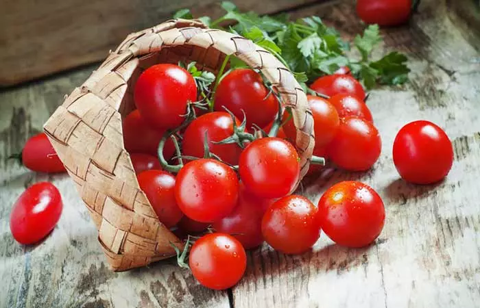 Have Tomatoes To Prevent Depression, Sunburns, And Breast Cancer
