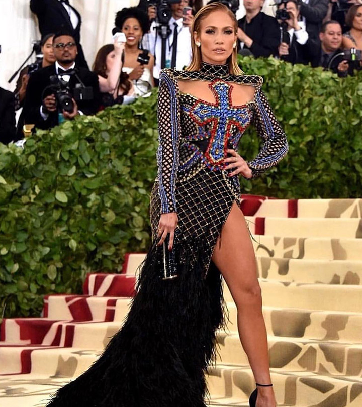 Jennifer Lopez’s Diet And Workout Secrets – How She Looks Fabulous