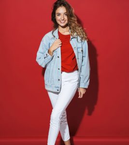 267px x 300px - 25 Cute Jean Jacket Outfit Ideas: What To Wear With Denim