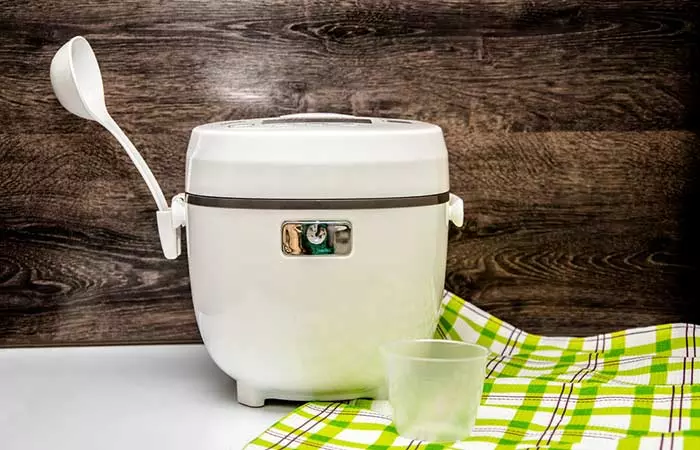 Controlling Automatic Cooking Machines