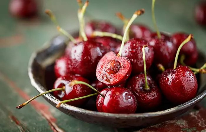 Easy Deseeding Of Cherries 