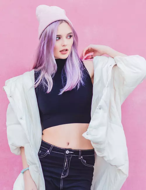 Violet on dirty blonde for luscious hair
