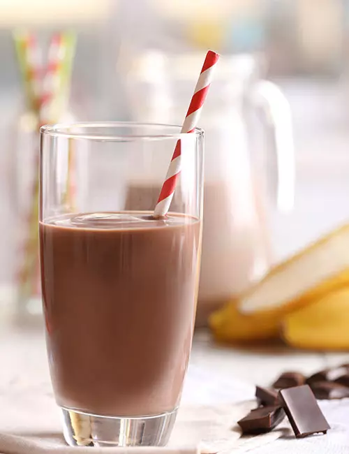 Chocolate milk is a healthy snack for weight loss at night