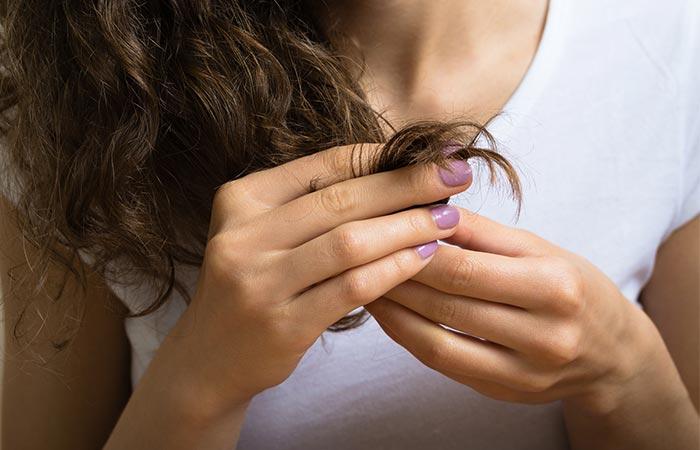 Anti-Dandruff Shampoo Isn’t Meant To Dry Out Hair! 