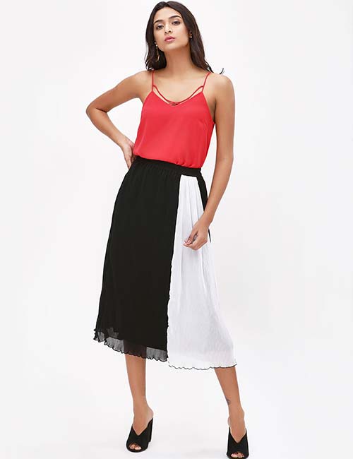 Black and white pleated skirt