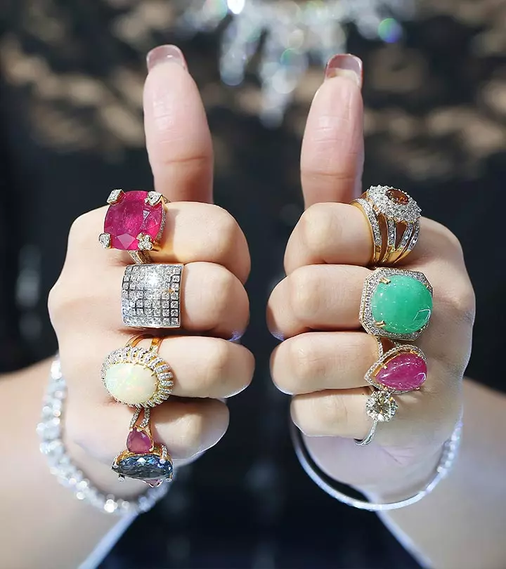 Every Mom Needs To Know About These 5 Nurturing Stones