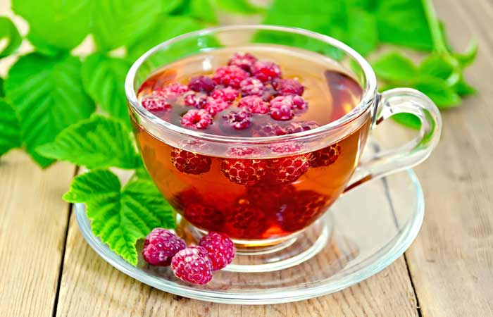 Red raspberry leaf tea to get rid of blood clots during periord