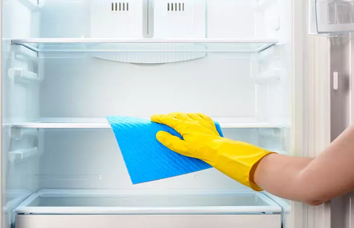 1. Clean Your Fridge From Head To Toe