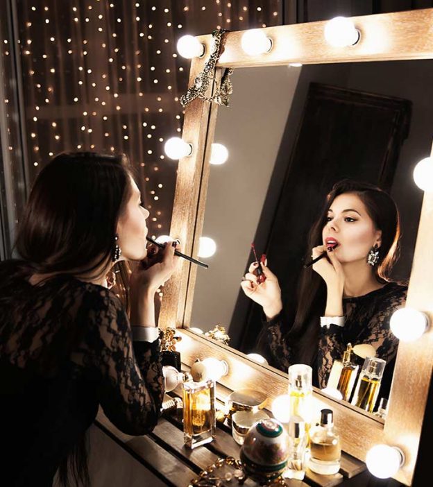 Best Makeup Mirror With Lights 2018, Best Lighted Vanity Makeup Mirror