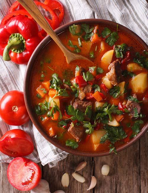 5. Sopa de Goulash Low-Carb