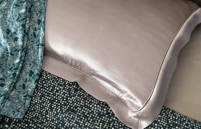 Sleep On A Silk Pillowcase 