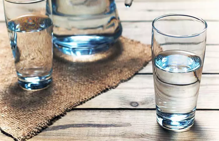 5. Drink Water (Minimum Of 6-8 Glasses) To Stay Hydrated!