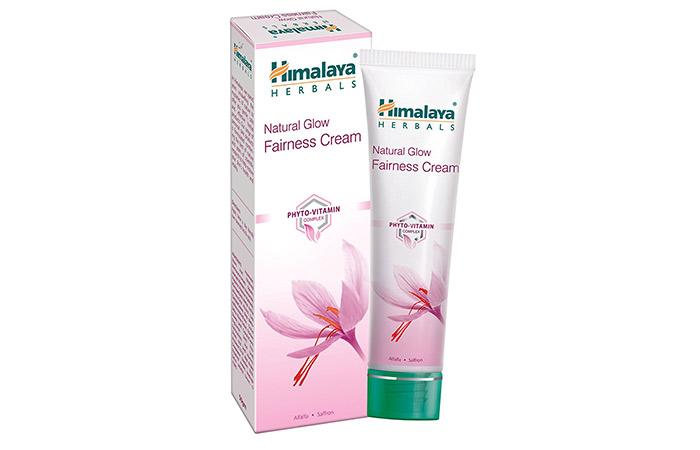 7. हिमालया हर्बल नैचुरल ग्लो फ़ेयरनेस क्रीम (Himalaya Herbals Natural Glow Fairness Cream)