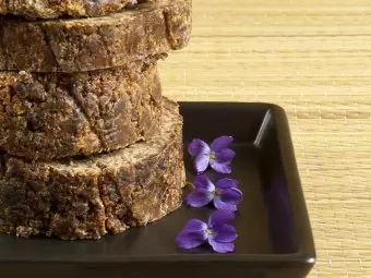 11 Benefits Of African Black Soap, How To Use, & Side Effects
