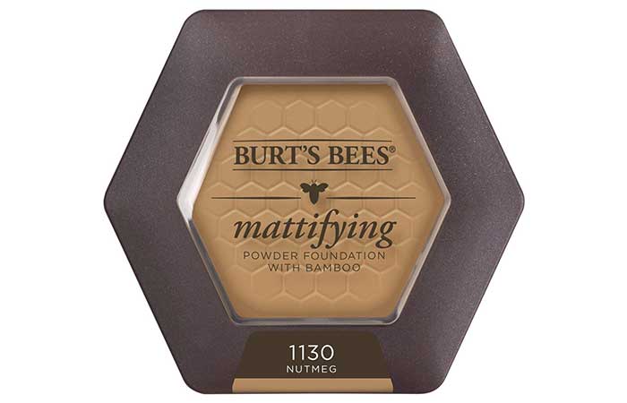 Burt's Bees Mattifying Powder Foundation-лучшие основы для кожи, склонной к акне