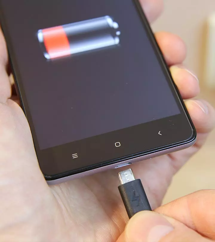 Misconceptions About Charging Devices That We Probably Should Stop Believing