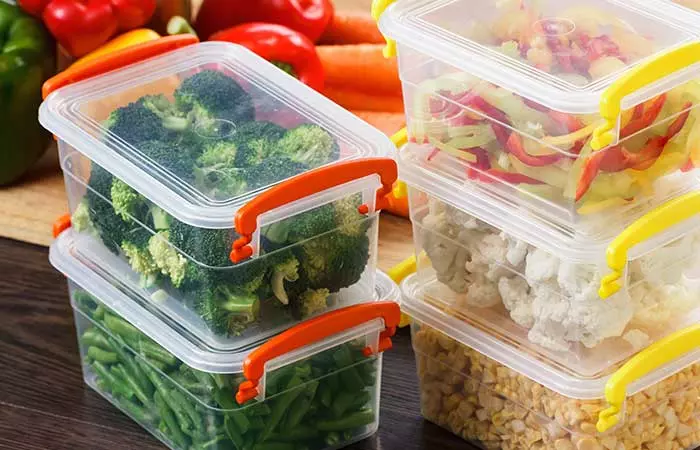 Containers Made Of Plastic 