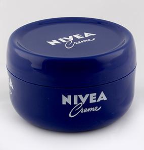 NIVEA Creme Reviews, Price, Benefits, Ingredients, Side Effects, How To Use