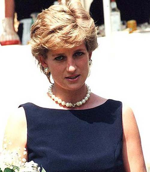 Princess Diana 80s hairstyle