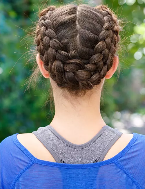 The U Dutch braid hairstyle