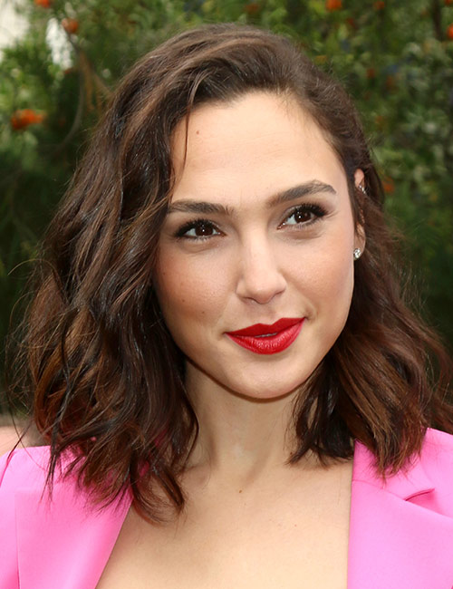 25 Amazing Short Hairstyles For Thick Hair