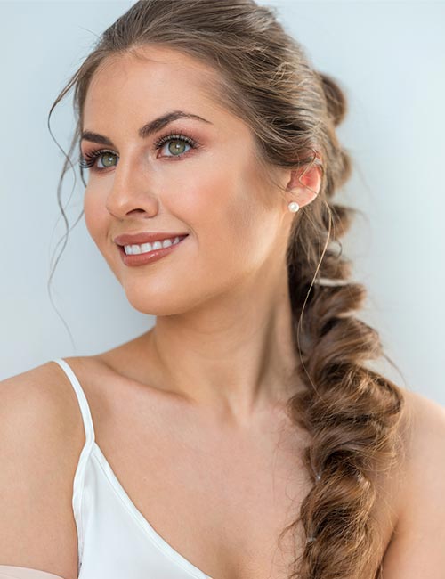 Bouffant side braid hairstyle to add some oomph to your look