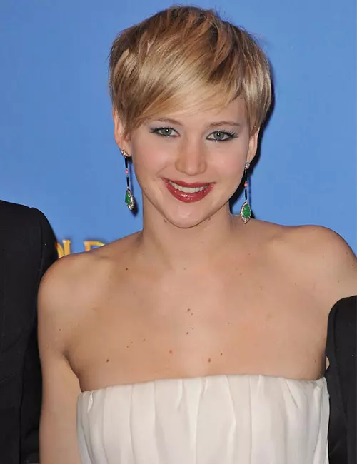 Forward Pixie With Side-Swept Bangs