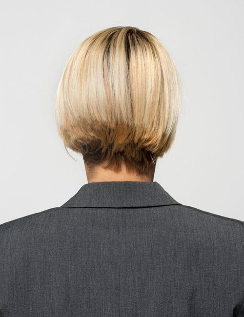 Inverted bob with short layers