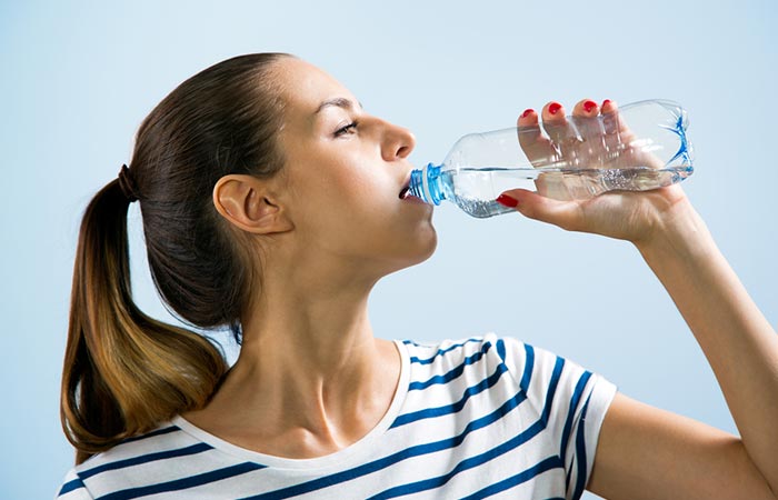 Drinking plenty of water before and after a tan helps it last longer on the skin