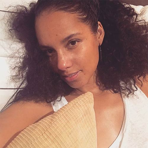 11 Pictures Of Alicia Keys Without Makeup 1449