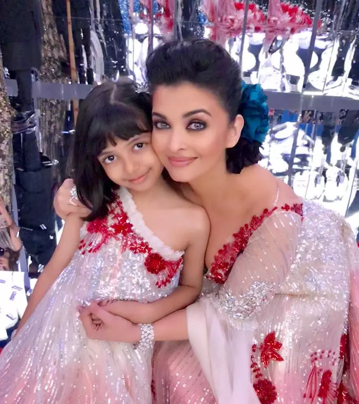 6-Celeb-Moms-Who-Left-Bollywood-At-The-Peak-Of-Their-Careers
