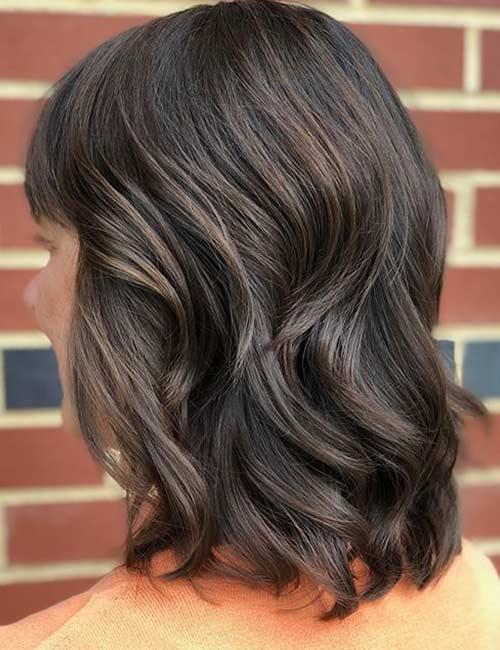 Brown lob with highlights for medium length hair