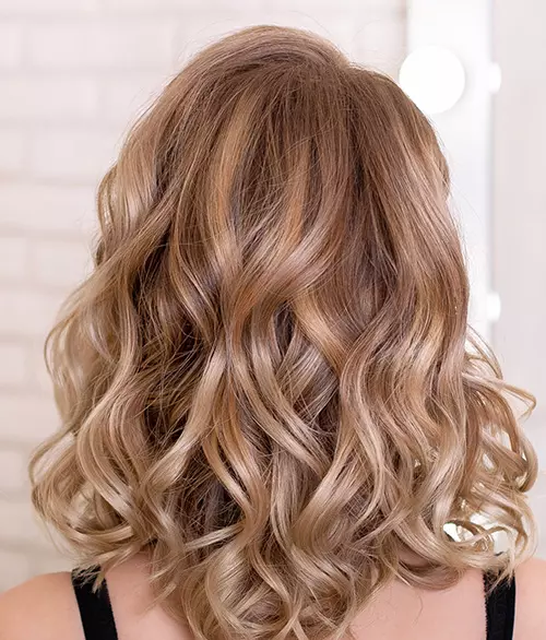 Curled modern shag haircut