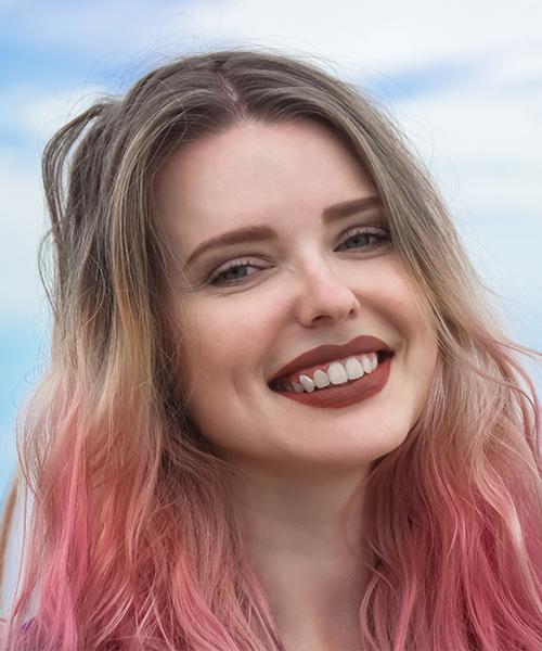 Hairstyle for deep dark gray hair
