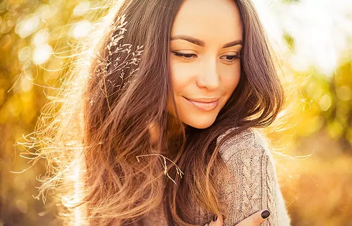 How To Wash Your Hair With Champagne