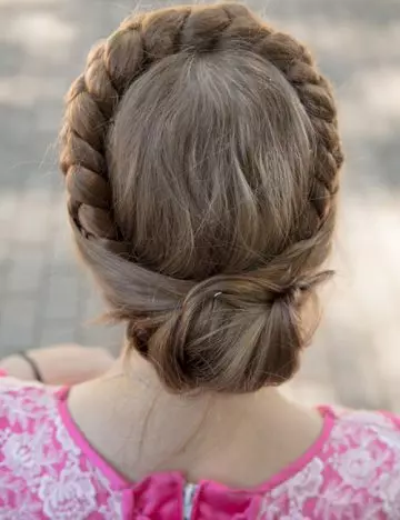 Rope crown braid hairstyle