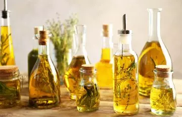 Which oils are considered dry oils
