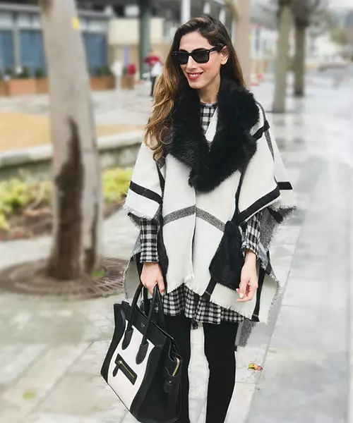 Black and white winter outfit