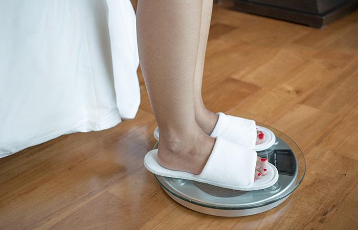 4.-You’re-Not-Weighing-Yourself-Regularly