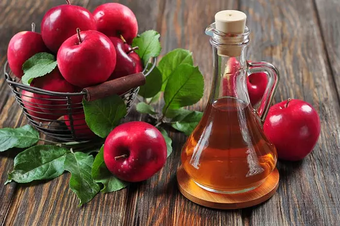 Apple cider vinegar for bad breath