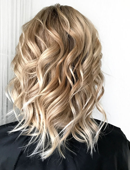 Blonde balayage ombre hair color for short hair