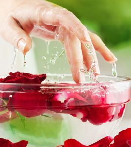 Glycerin And Rose Water For Your Face And Skin In Hindi