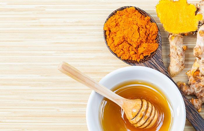 Honey, Turmeric, And Baking Soda