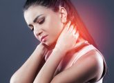 गर्दन दर्द के कारण, इलाज और घरेलू उपाय - Neck Pain Treatment in Hindi