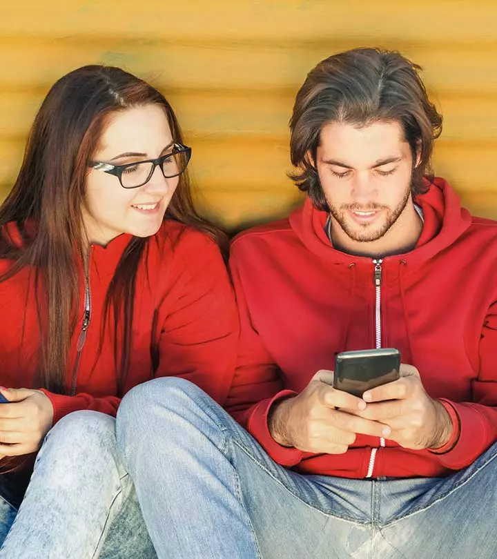 These Are the Social Media Rules That Every Couple Should Follow