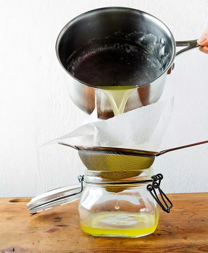 This-Is-How-You-Apply-Ghee-To-Your-Belly-Button