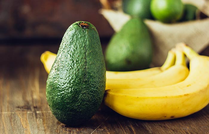 Avocado and banana vegan face mask for intense hydration