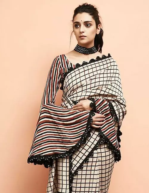 Blouse With Frilled Sleeves